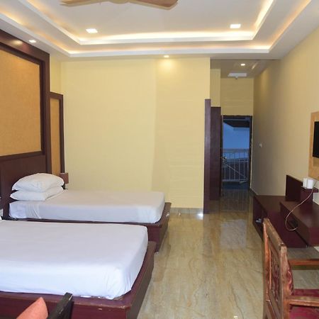 Indo Hokke Hotel Раджгір Екстер'єр фото