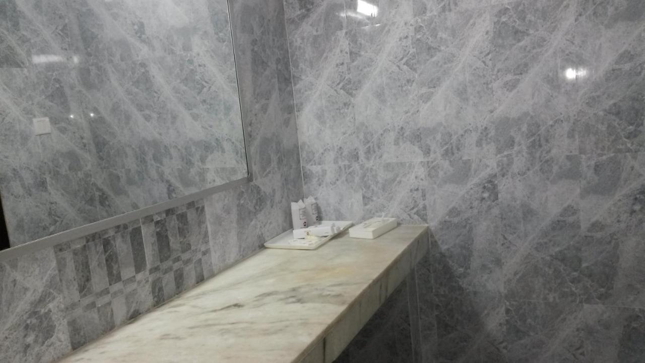Indo Hokke Hotel Раджгір Екстер'єр фото