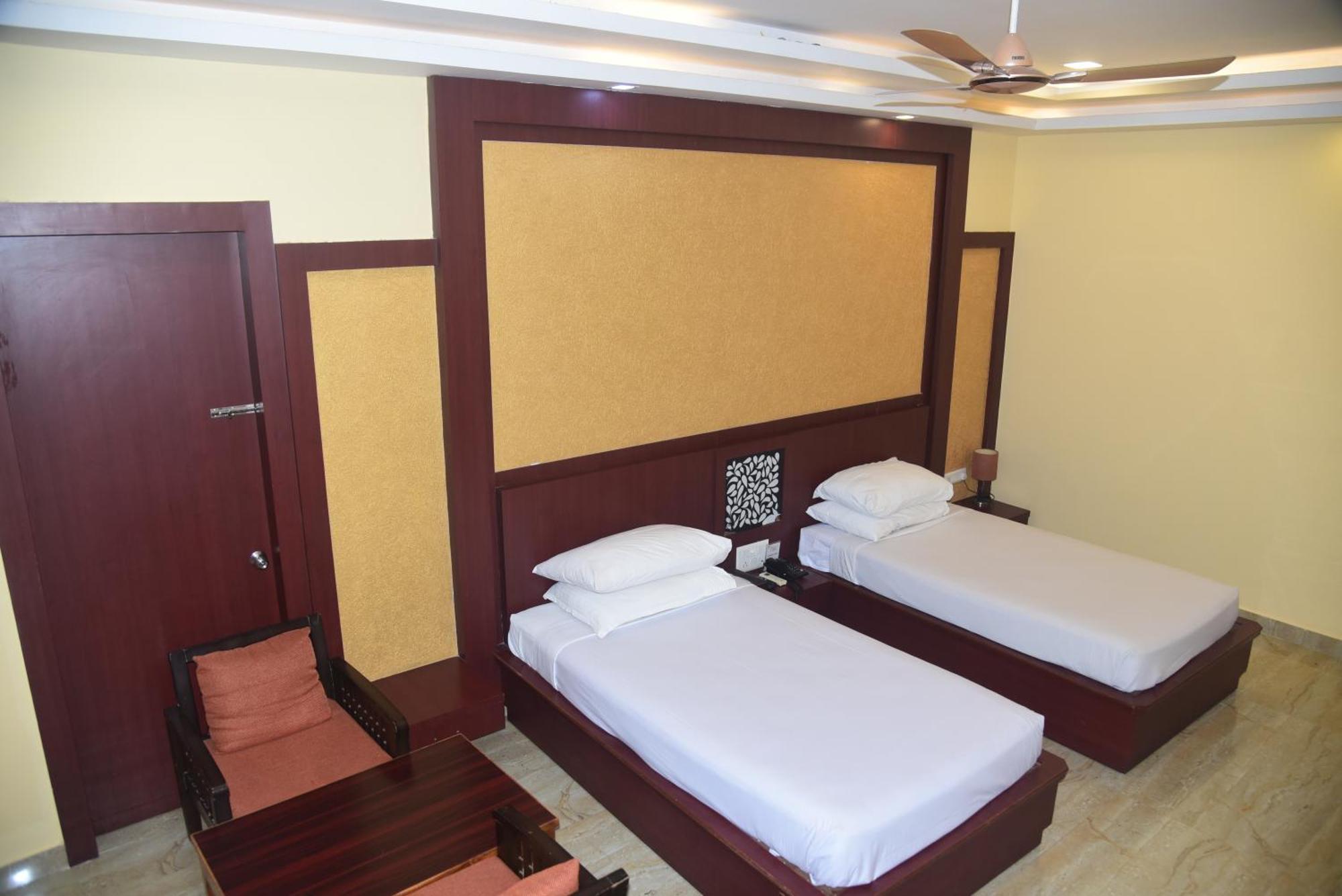 Indo Hokke Hotel Раджгір Екстер'єр фото