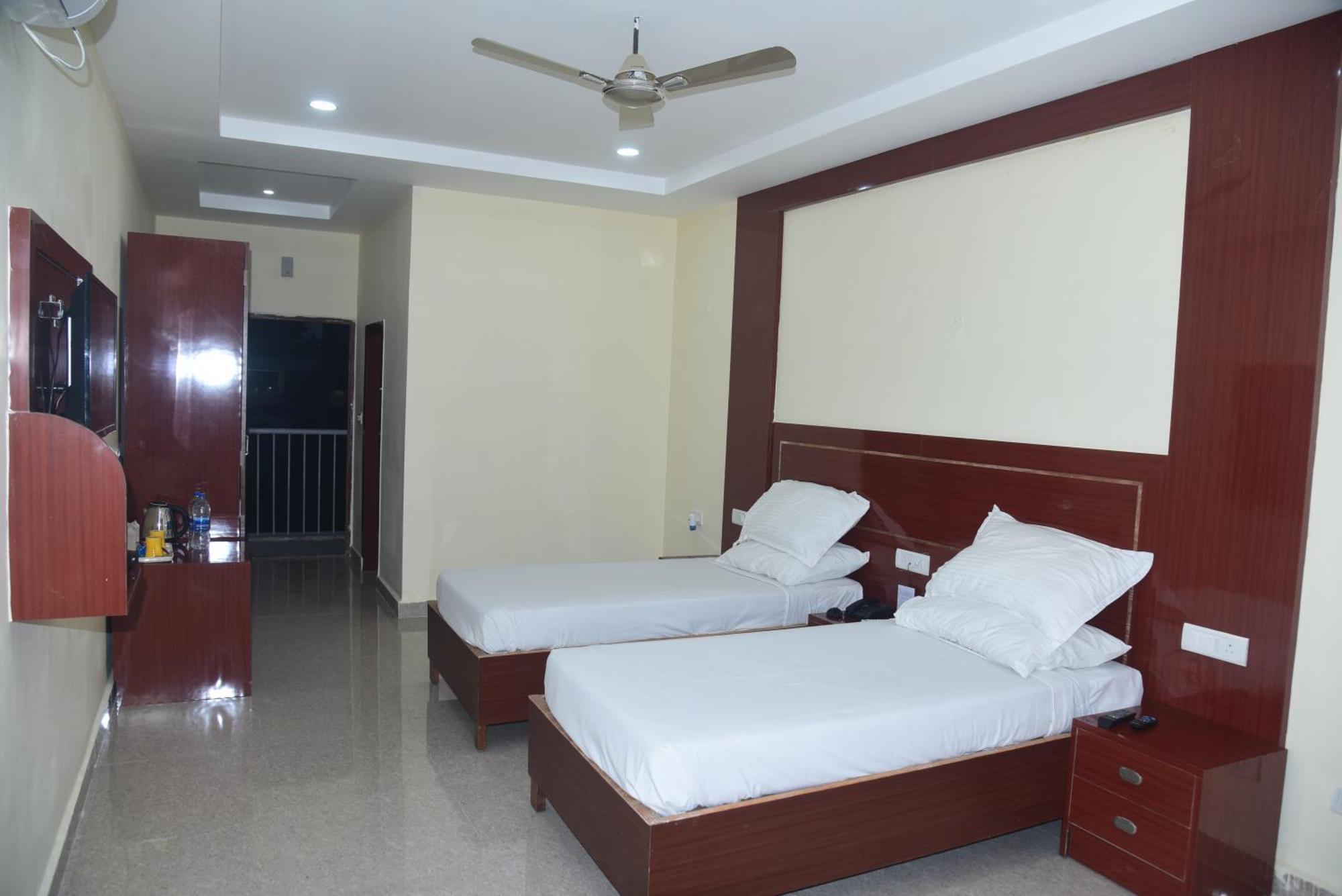 Indo Hokke Hotel Раджгір Екстер'єр фото