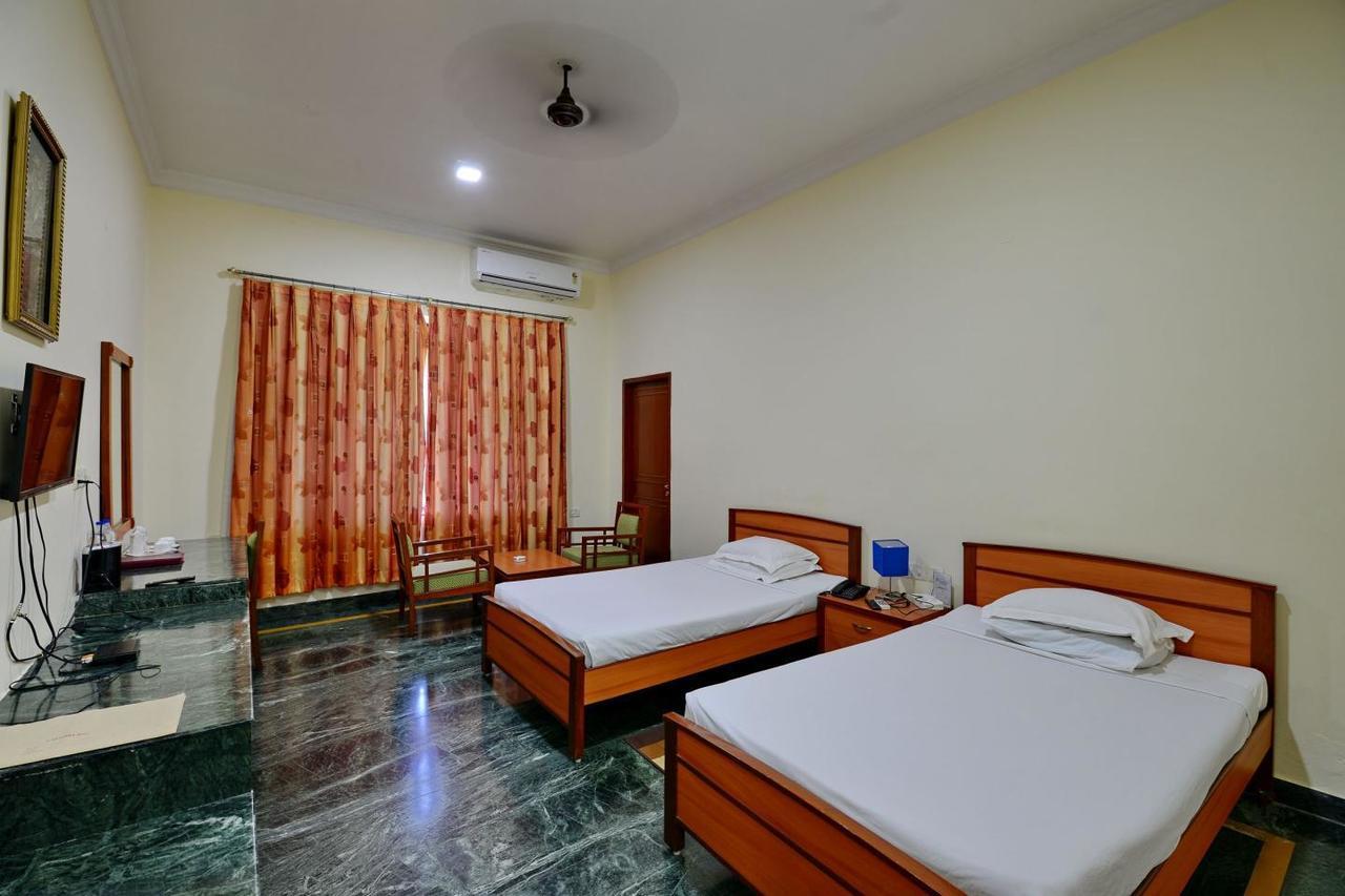 Indo Hokke Hotel Раджгір Екстер'єр фото
